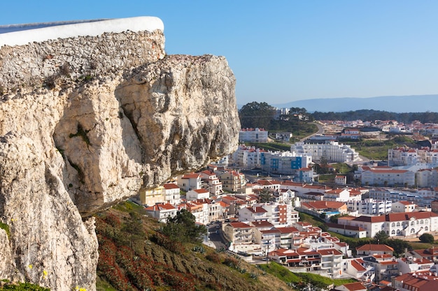 Nazare Portugalia Widok z klifu powyżej