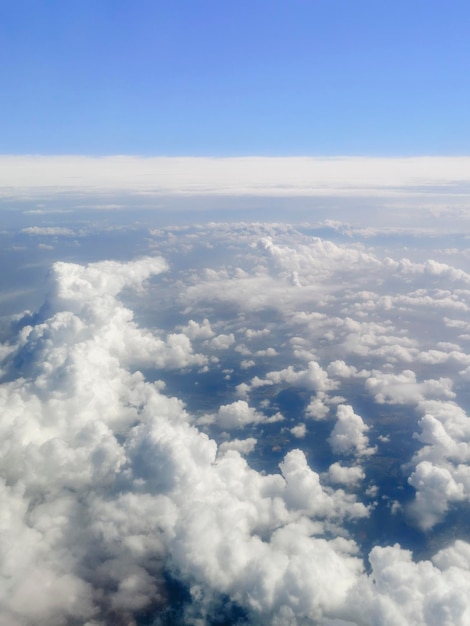 Niebo nad chmurami Cloudscape tle Blue Sky