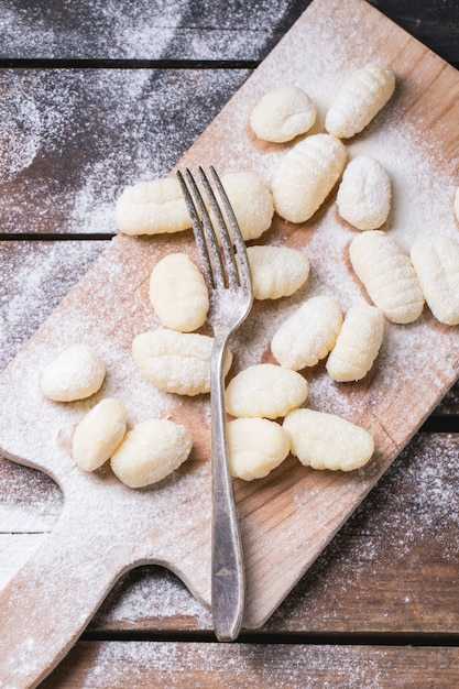 Niegotowane gnocchi ziemniaczane