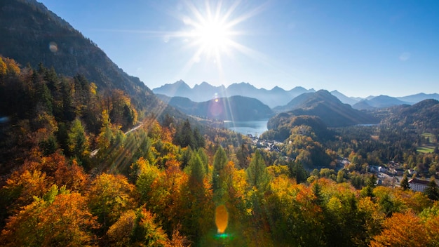 Niemcy Bawaria Schwangau Zamek Neuschwanstein Góry Zachód Słońca