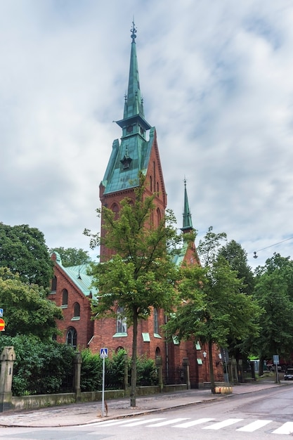 Niemiecki kościół w Helsinkach latem, Finlandia