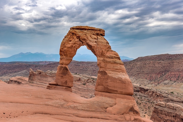 Niesamowita erozja skały, Delicate Arch