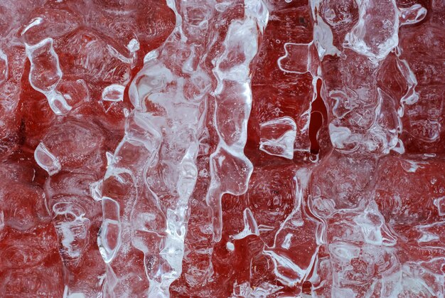 Niewyraźna ulga niebieski naturalny lód w tle lód na ścianie z czerwonej cegły