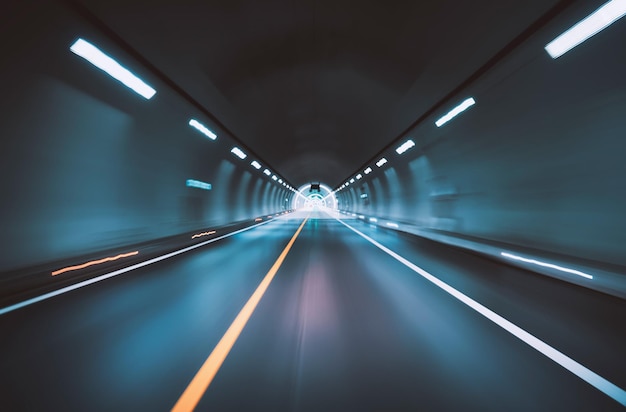 Niewyraźny ruch pustego tunelu