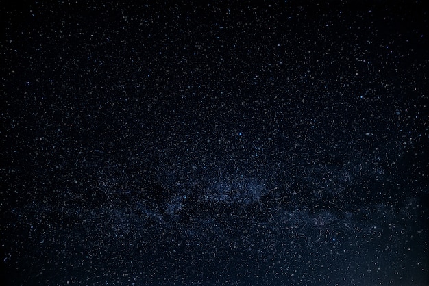 nocna fotografia drogi mlecznej