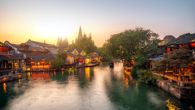 Nocny Widok Starożytnych Domów W Wuzhen W Chinach