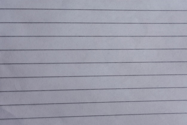 Notebook z papieru w linie