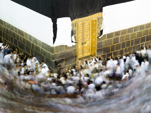Nowe zdjęcia Kaaba w Mekce po renowacji