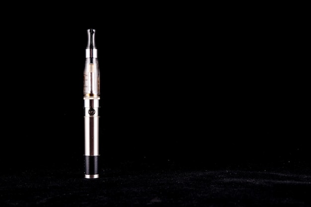 Nowoczesny metalowy elektroniczny papieros E Cig parownik