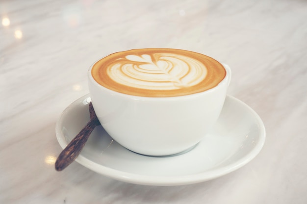 Odgórny Widok Gorący Kawowy Latte Z Latte Sztuką
