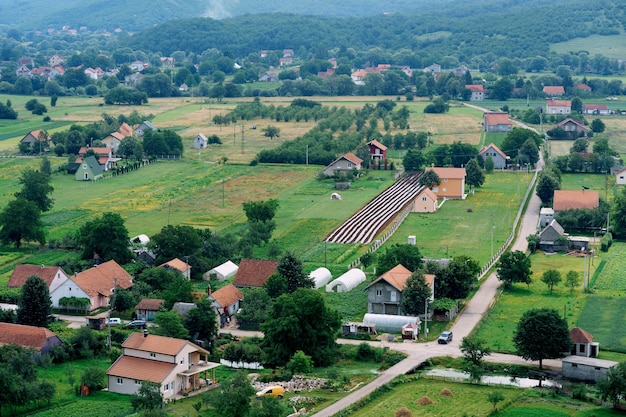 Ogrodnictwo we wsi niedaleko Niksic Czarnogóra