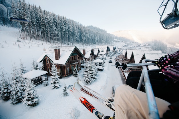 Ośrodek narciarski w górach Europy