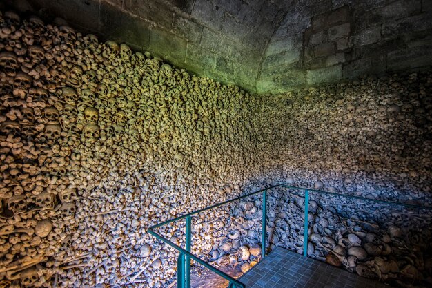 Zdjęcie ossuarium kościoła santa maria in wamba valladolid