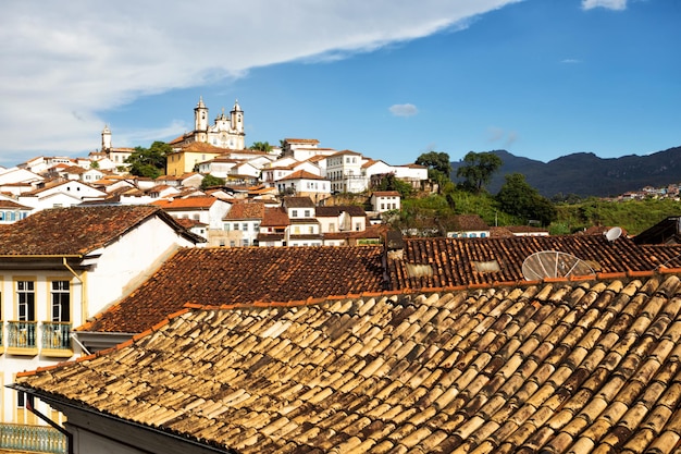 Ouro Preto, Brazylia - 18 marca 2018: widok na zabytkowe miasto Ouro Preto, Minas Gerais, Brazylia