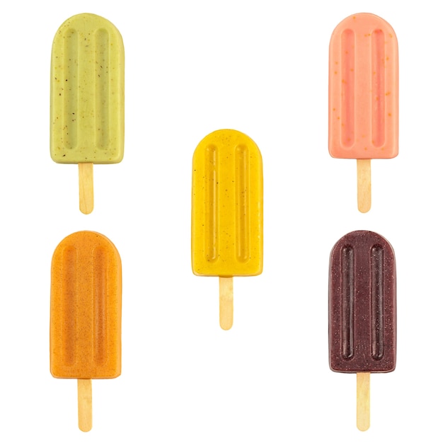 Zdjęcie owoce tropikalne popsicles na białym tle. acai, marakuja, kiwi, guawa, acerola.