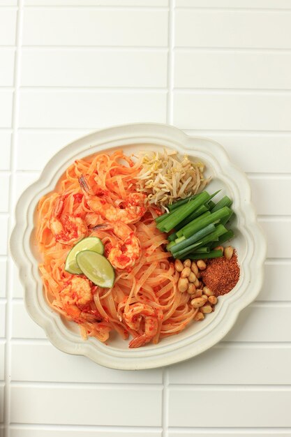 Pad Thai z Krewetkami i Warzywami