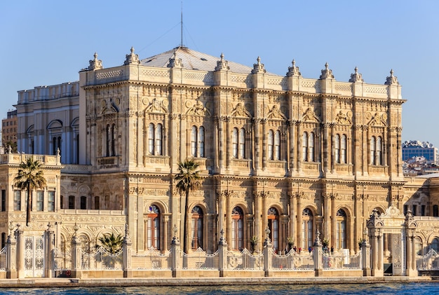 Pałac Dolmabahce, widok z morza Marmara