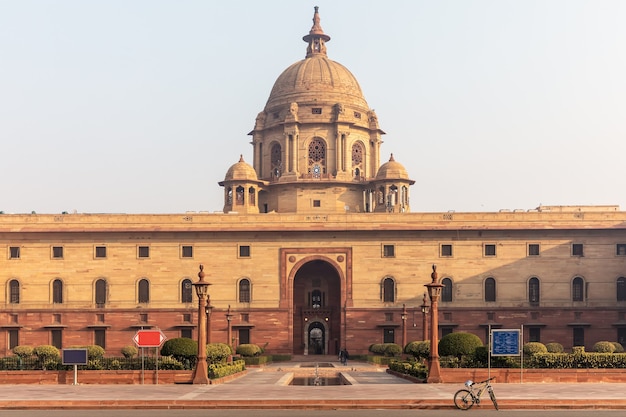 Pałac Prezydencki lub Rashtrapati Bhavan w New Delhi w Indiach.