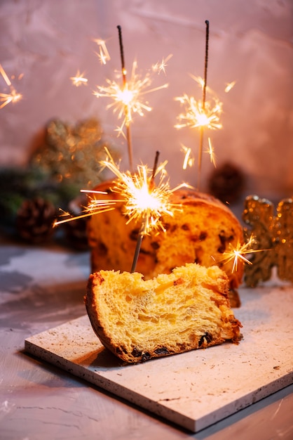 Panettone i sparklers