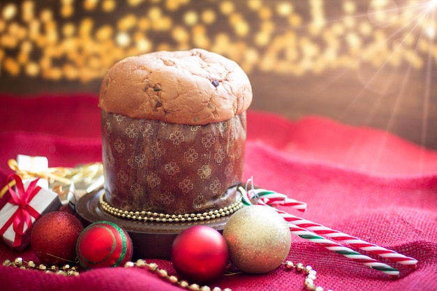 Panettone świąteczna dekoracja świąteczna symbol bożonarodzeniowy