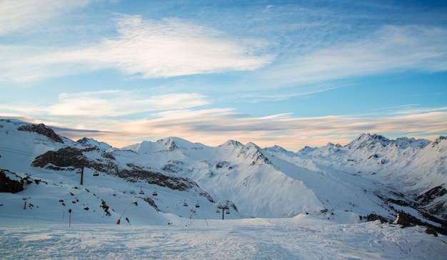 Panorama austriackiego ośrodka narciarskiego Ischgl