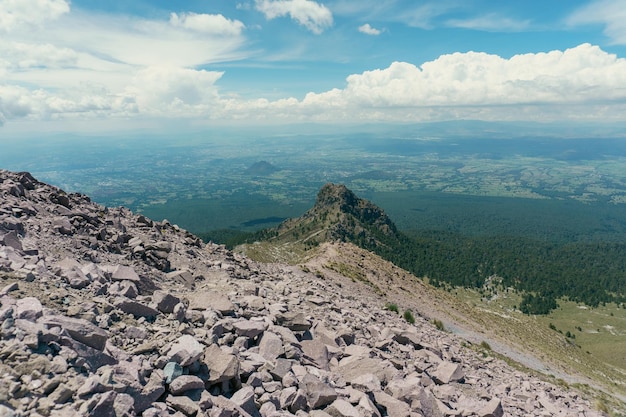 Panorama górskiego krajobrazu w meksyku