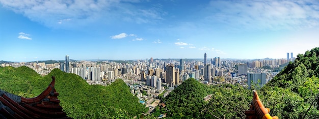 Zdjęcie panorama guiyang w chinach