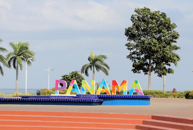 Panorama miasta panama drapacze chmur i budynki w panamie