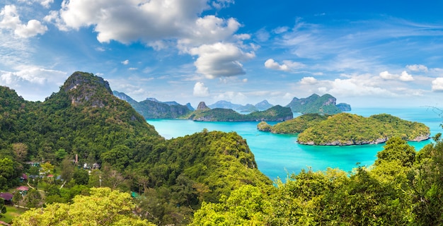 Panorama Parku Narodowego Mu Ko Ang Thong, Tajlandia