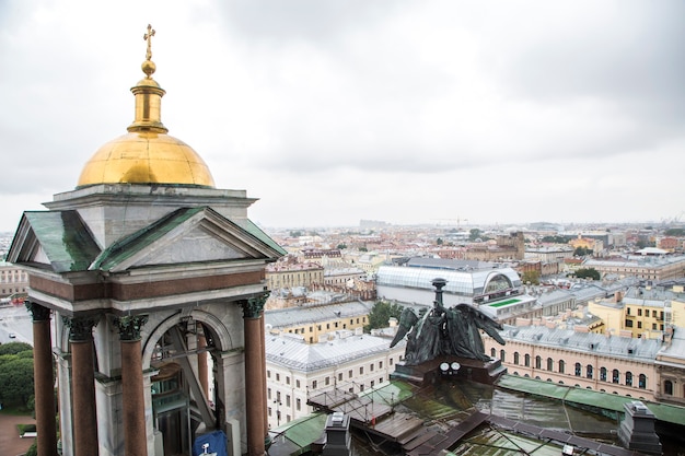 Panorama Petersburga Z Zabytkowymi Budynkami Architektura Ulicami I Kanałami