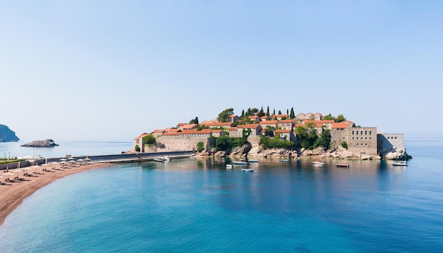 Panorama wyspy Sveti Stefan Czarnogóra