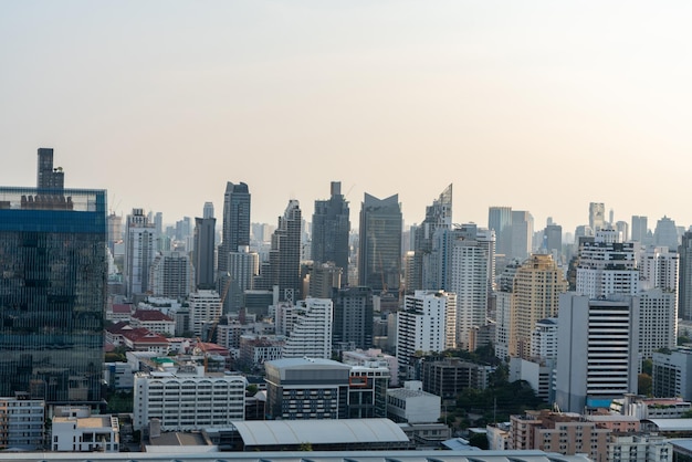 Panoramę Miasta I Drapacz Chmur Bangkok Tajlandia Piękny Widok W Bangkoku