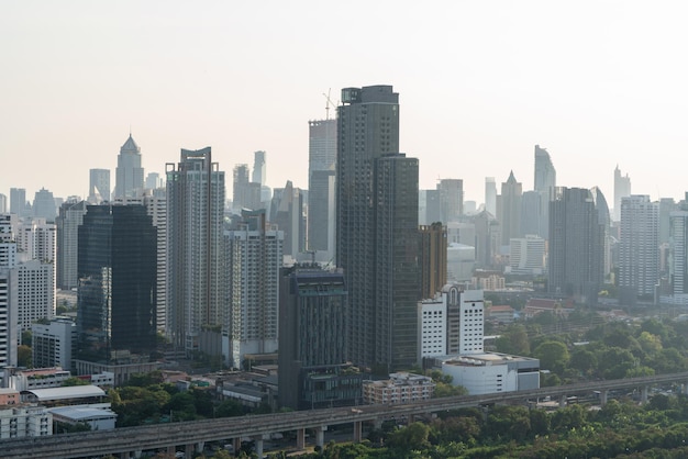 Panoramę Miasta I Drapacz Chmur Bangkok Tajlandia Piękny Widok W Bangkoku