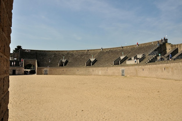 Zdjęcie panoramiczny widok areny na tle nieba