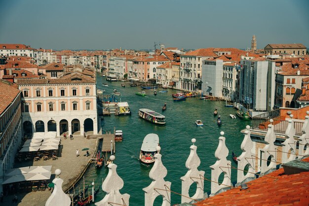 Panoramiczny widok na Canal Grande i panoramę Wenecji, Włochy, grudzień 2021 r