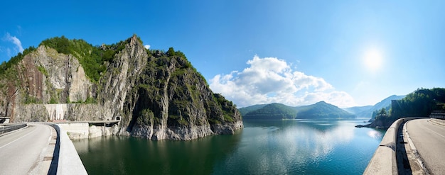 Panoramiczny Widok Na Jezioro W Rumuńskich Górach