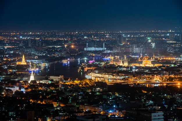 Panoramiczny Widok Na Nocną Panoramę Bangkoku