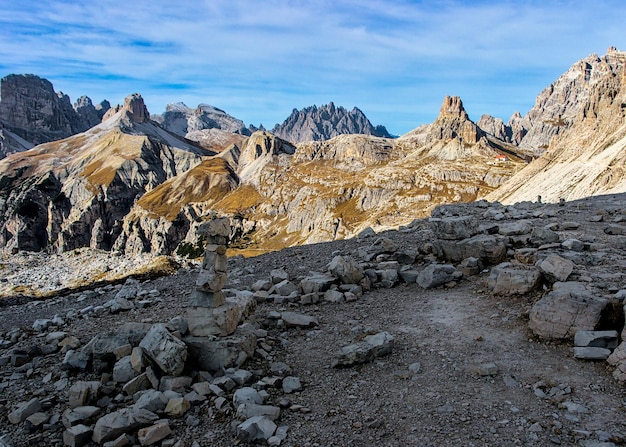 Panoramiczny widok na włoskie Alpy