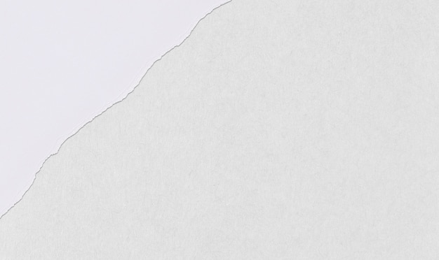 Papier artystyczny z zakładkami i łzami do projektowania.