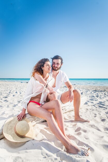 Para Na Tropikalnej Plaży