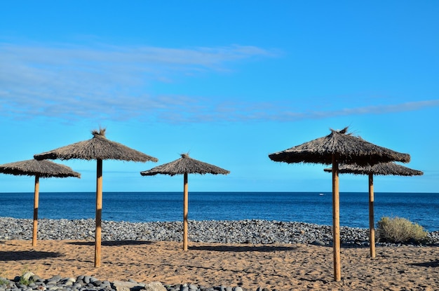 parasol plażowy na Teneryfie Wyspy Kanaryjskie Hiszpania Europa