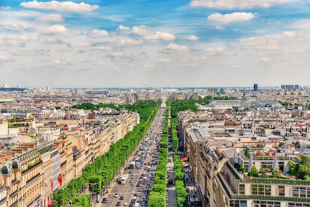 PARIS FRANCJA 06 LIPCA 2016 Piękna panorama Paryża z dachu Łuku Triumfalnego Champs Elysees