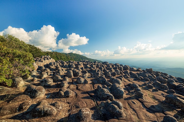 Park Narodowy Phu Hin Rong Kla Tajlandiaklify i góryPark Narodowy Wielkiego Kanionu