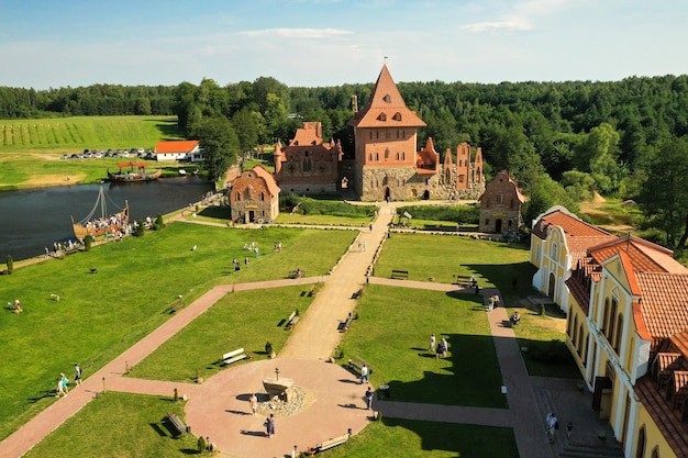 Parkmuzeum interaktywnej historii Sulli na Białorusi Średniowieczny kompleks historyczny