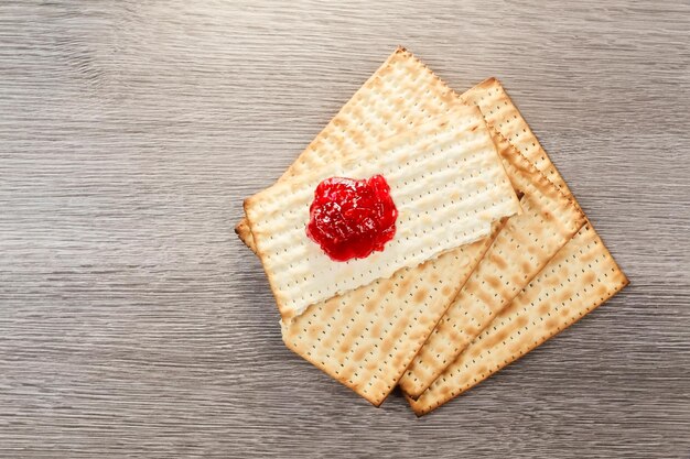 Paschy żydowskiego matzoh chlebowy wakacyjny matzoth świętowanie