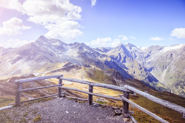 Pasmo górskie Parku Narodowego Grossglockner Austria Hohe Tauern