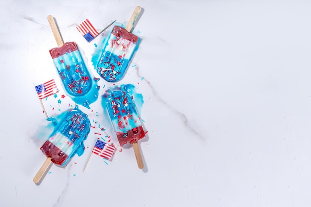 Patriotyczne amerykańskie lody na patyku