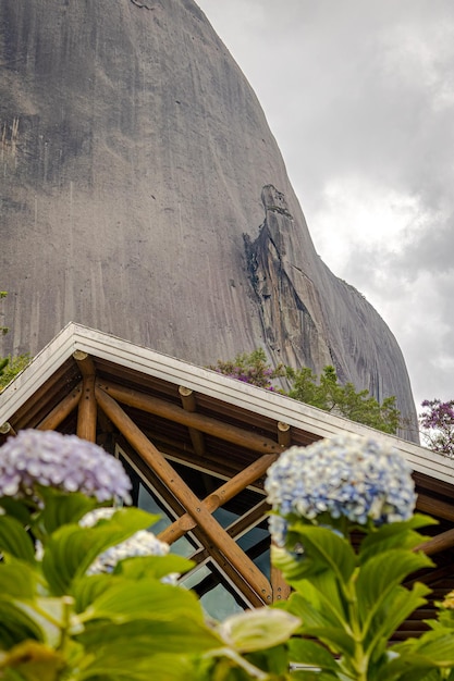 Pedra Azul w stanie Domingos Martins w Espirito Santo Brazylia Kamień ma swoją nazwę od niebieskiego koloru