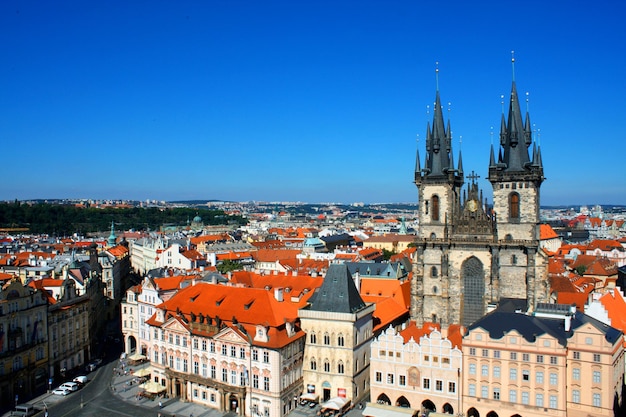 Pejzaż Pragi z kościołem tyn Czech