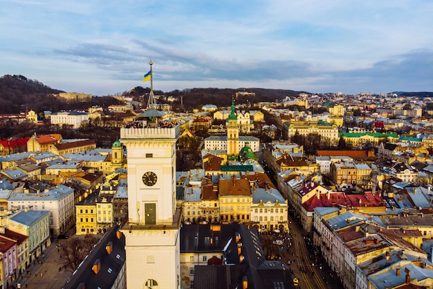 Pejzaż starego europejskiego miasta z lotu ptaka